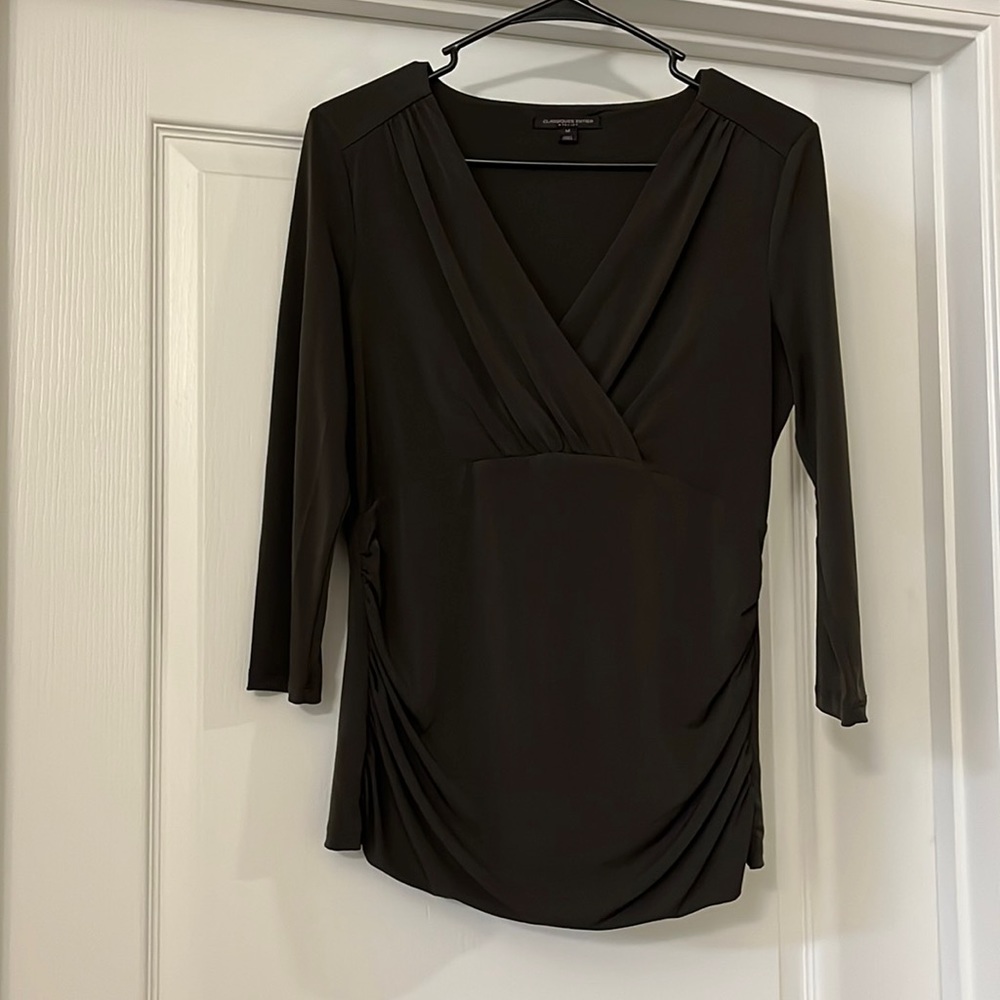 Classiques Entier 3/4 length sleeve v-neck blouse with ruching, Women’s Size M